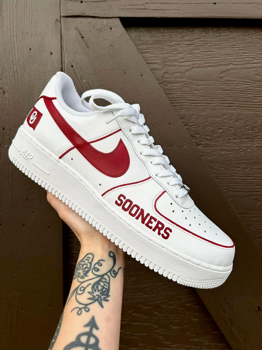 Custom Sooners AF1s