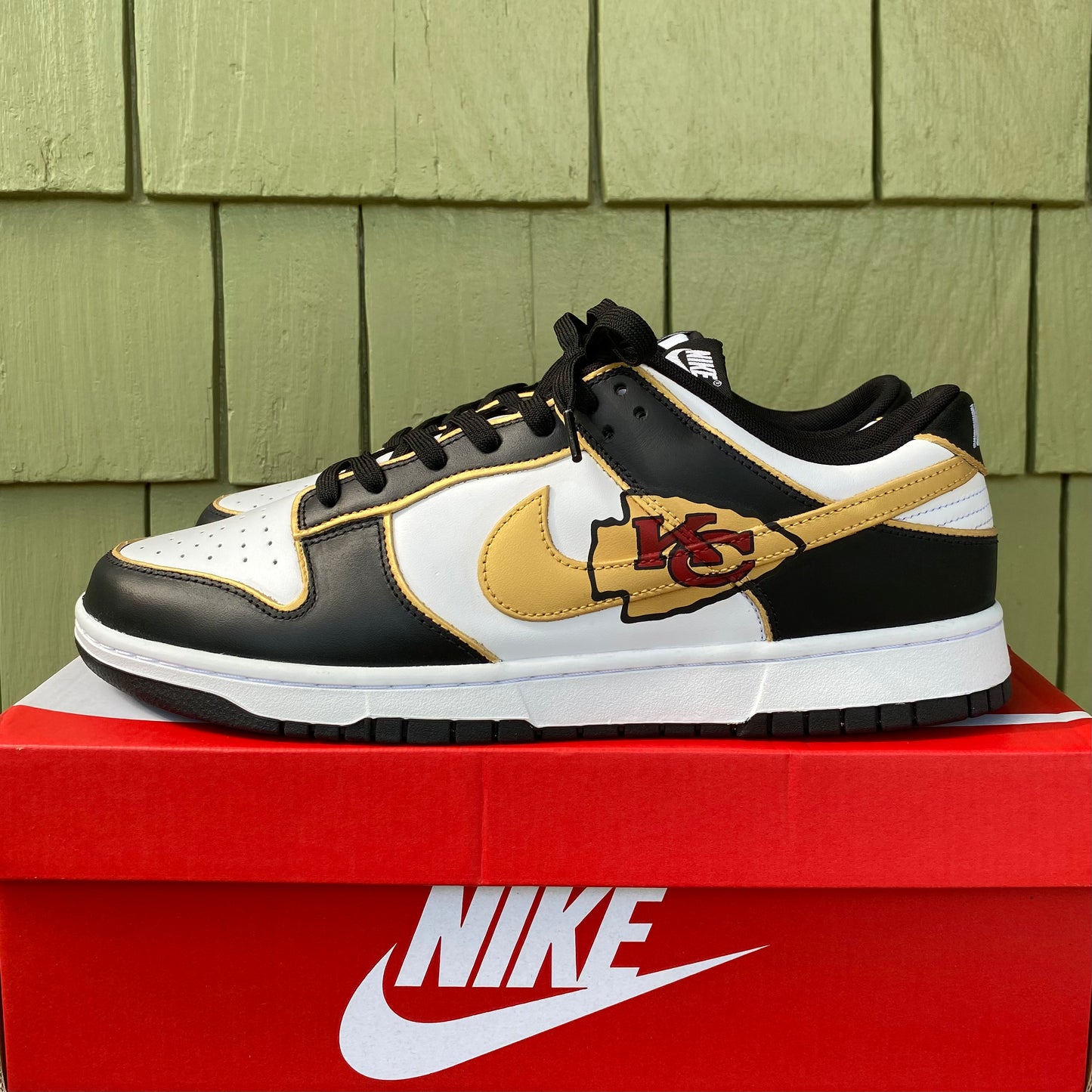 Custom KC Chiefs Dunks