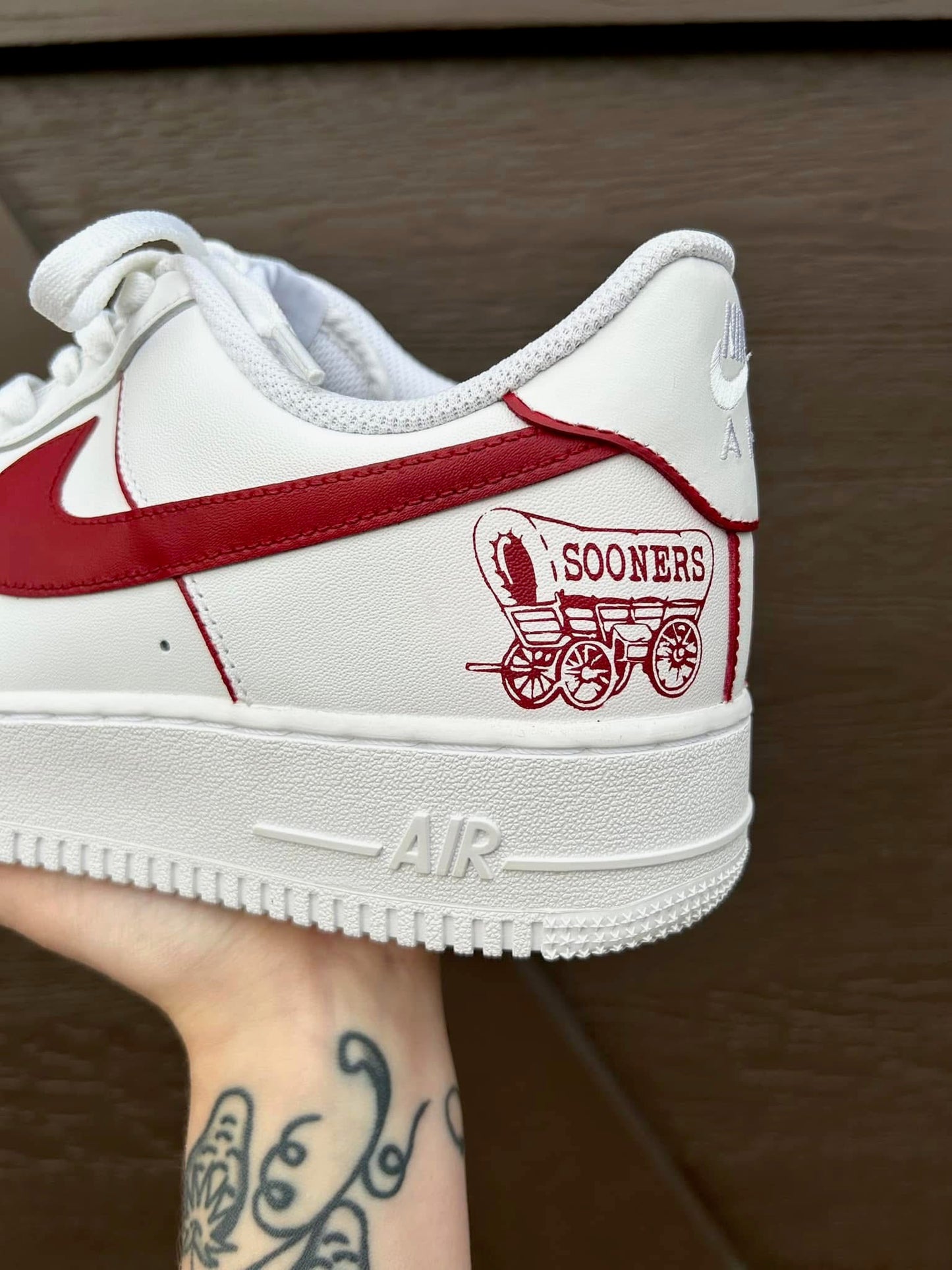 Custom Sooners AF1s