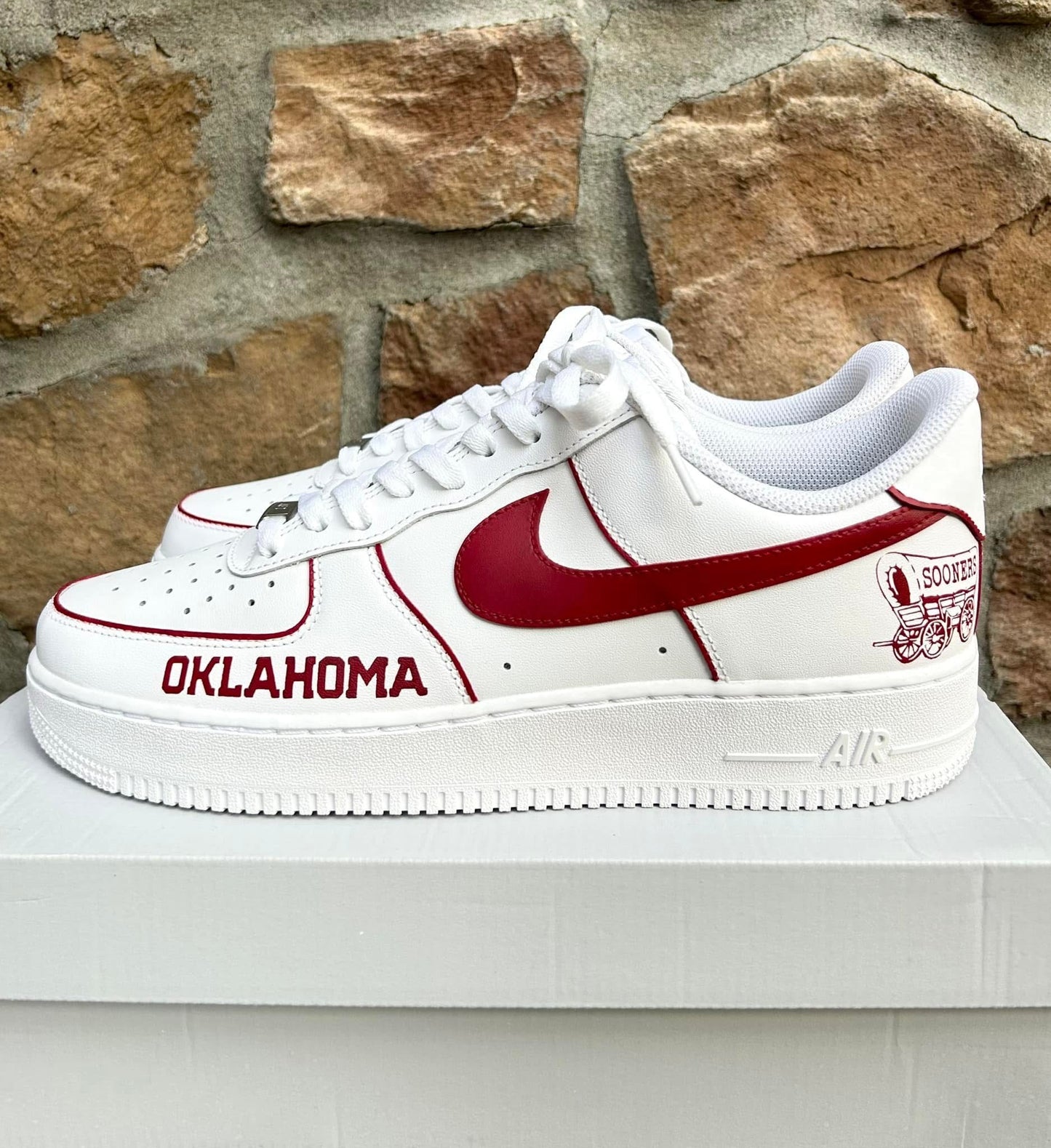 Custom Sooners AF1s